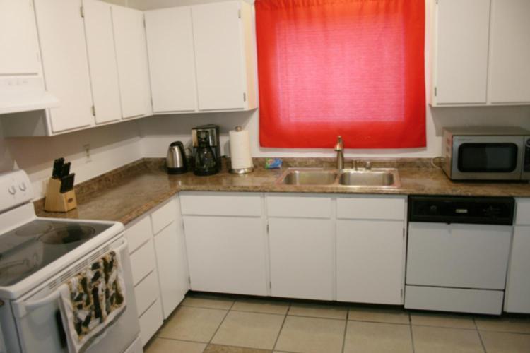 Stay Anchorage! Furnished Two Bedroom Apartments With High Speed Wifi Стая снимка