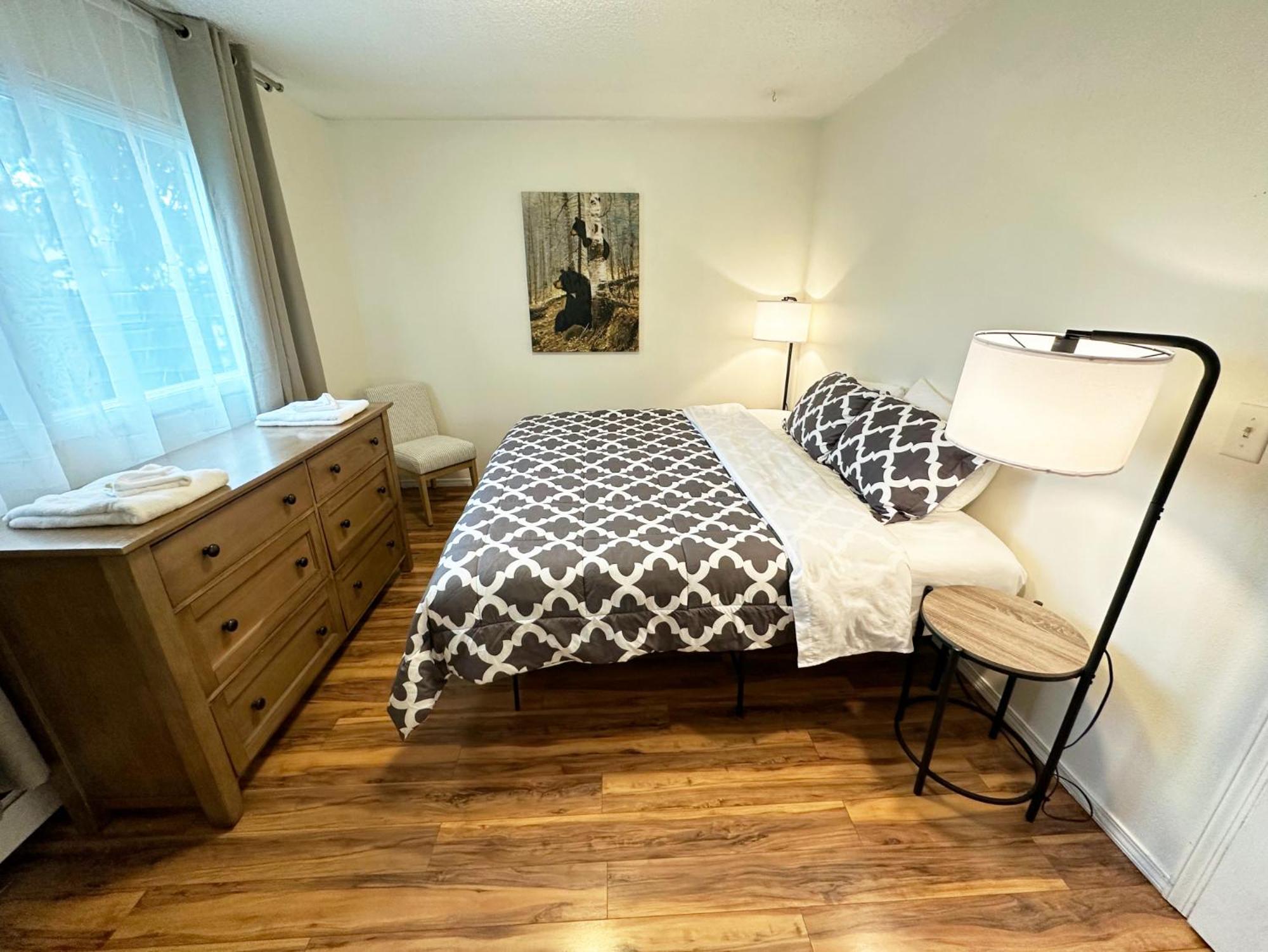 Stay Anchorage! Furnished Two Bedroom Apartments With High Speed Wifi Стая снимка